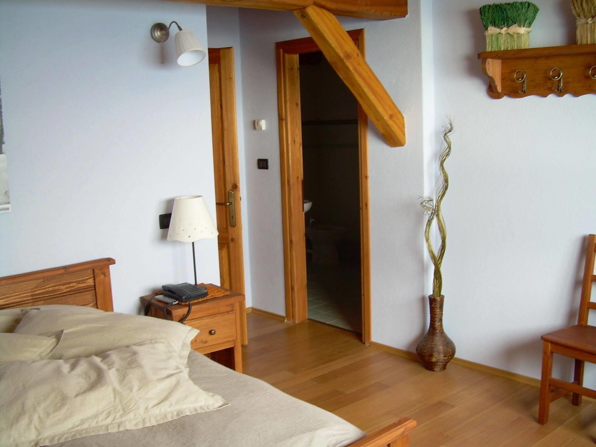 Tana Della Volpe Ξενοδοχείο Colle Colle Sestriere Εξωτερικό φωτογραφία