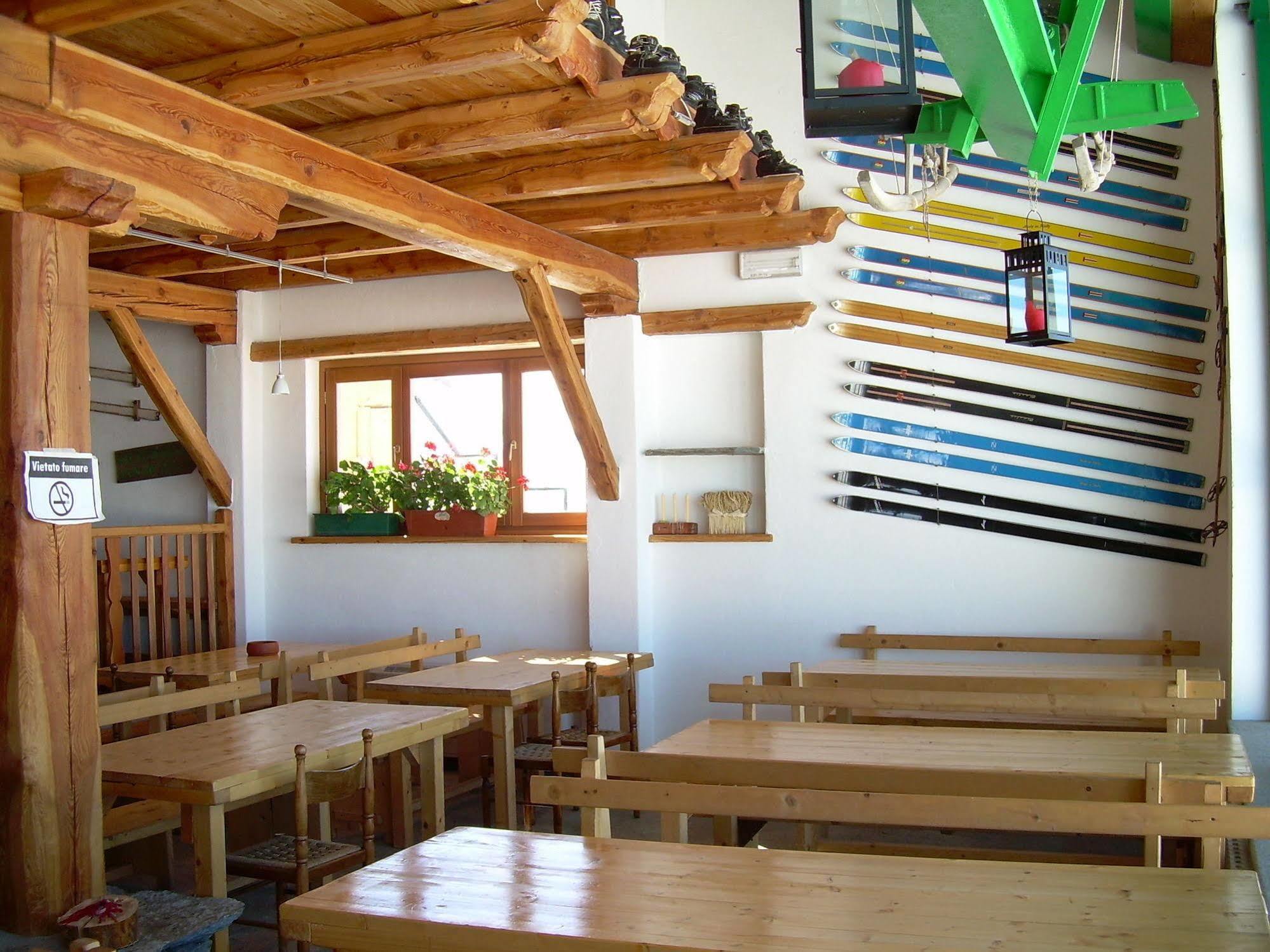 Tana Della Volpe Ξενοδοχείο Colle Colle Sestriere Εξωτερικό φωτογραφία